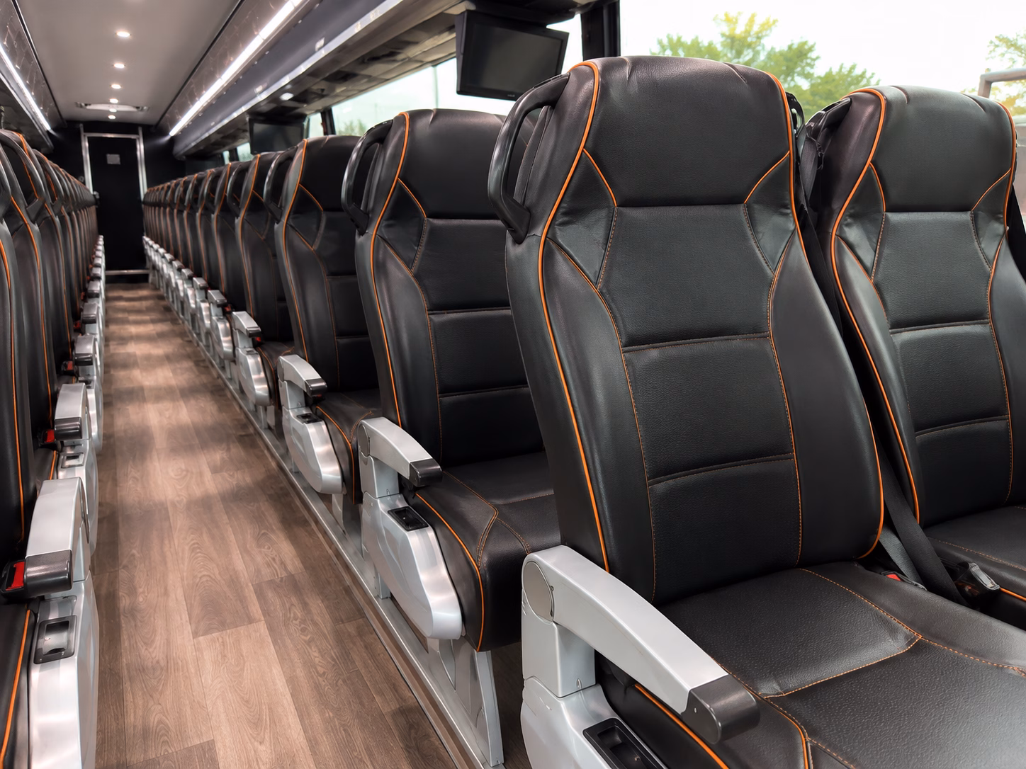 sacramento airport shuttle bus rentals for private groups
